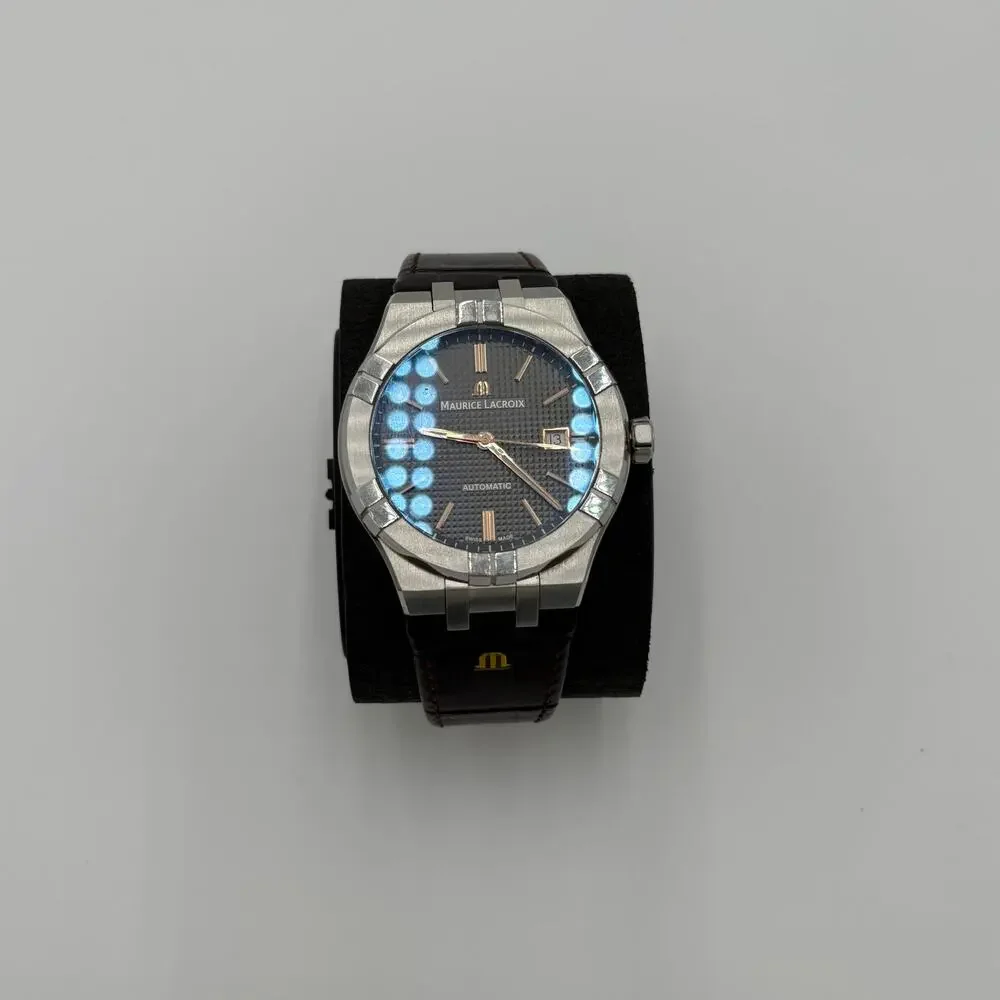 Maurice Lacroix Aikon Automatic Gents 42mm AI6008-SS001-331-1 AI6008-SS002-331-2